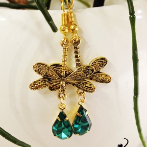 Emerald szitakötő fülbevaló, Ékszer, Fülbevaló, Lógó fülbevaló, Gyöngyfűzés, gyöngyhímzés, MESKA