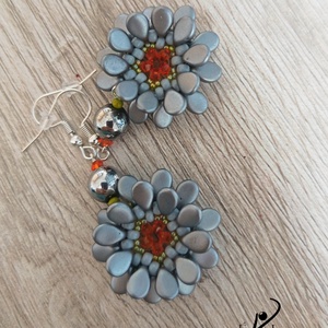 Matt ezüst színű virág fülbevaló - Meska.hu