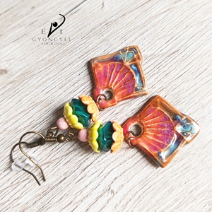 Keleti rombuszok porcelán fülbevaló  - ékszer - fülbevaló - lógó fülbevaló - Meska.hu