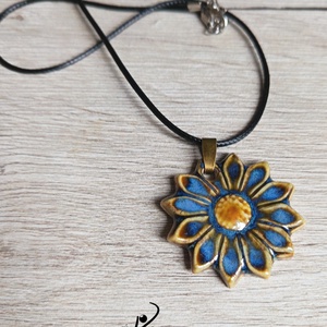 Búzavirág porcelánmedál  - Meska.hu