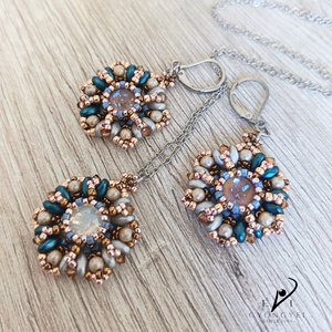 Virág szett nemesacél szerelékkel, Ékszer, Ékszerszett, Ékszerkészítés, Gyöngyfűzés, gyöngyhímzés, MESKA