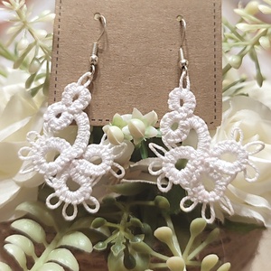 Hajócsipke fülbevaló, Ékszer, Fülbevaló, Fülékszer, Ékszerkészítés, Csipkekészítés, Hajócsipke fülbevaló. Mérete akasztó nélkül: 4 cm. , MESKA