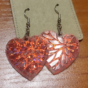Gyanta csillogó fülbevaló , Ékszer, Fülbevaló, Fülékszer, Ékszerkészítés, Gyanta csillogó szív fülbevaló. Mérete akasztó nélkül: 3 cm. , MESKA