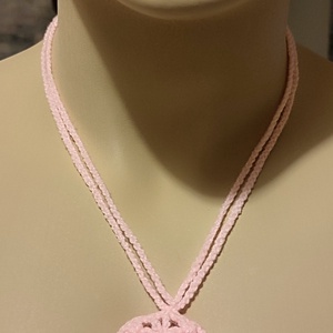 Horgolt nyaklánc  - ékszer - nyaklánc - medálos nyaklánc - Meska.hu