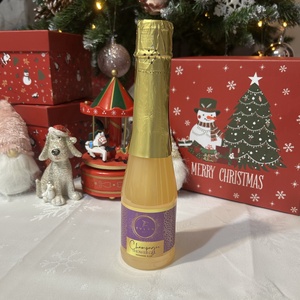 Pezsgő formájú tusfürdő karácsonyi ajándék nőknek - szépségápolás - kozmetikai ajándékcsomag - Meska.hu