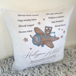 Egyedi születési keresztelői macis párna, Neves ajándék, Medve grafikás dekorpárna, babaszoba dekor, huzat+belső - karácsony - mikulás - mikulás ajándékok - Meska.hu