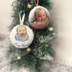 Fényképes névre szóló karácsonyfadísz, saját fotós neves karácsonyi dekor, ajándék karácsonyra - karácsony - karácsonyi lakásdekoráció - karácsonyfadíszek - Meska.hu