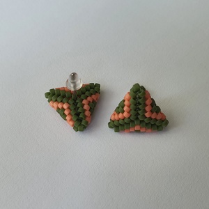 Háromszög bedugós fülbevaló - ékszer - fülbevaló - pötty fülbevaló - Meska.hu