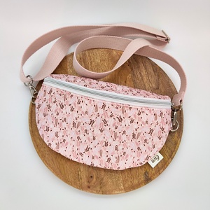 Mia crossbody, rózsaszín alapon barnás levelek övtáska, Táska & Tok, Övtáska, Varrás, MESKA