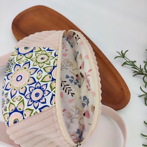 Mia crossbody,  rózsaszín kord virágmintával övtáska - táska & tok - övtáska - Meska.hu