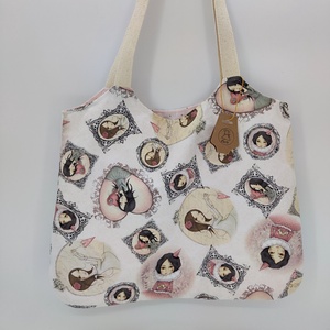 Dóra vászontáska hölgymintás / textilszatyor, Táska & Tok, Bevásárlás & Shopper táska, Shopper, textiltáska, szatyor, Varrás, MESKA