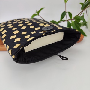 Könyvtok fekete-arany minta, fekete textilbőrrel - könyv & zene - könyvtok - Meska.hu