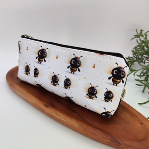 Tolltartó / neszeszer méhecske minta, Otthon & Életmód, Papír, írószer, Tolltartó & Ceruzatekercs, Varrás, MESKA