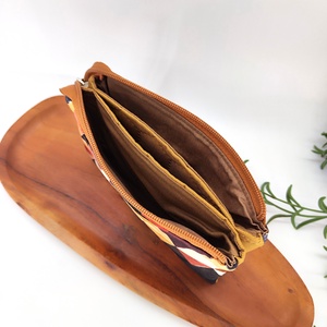 Ikerneszi - Kisebb - Cipzáros tároló - barna árnyalatos háromszög minta - táska & tok - neszesszer - Meska.hu