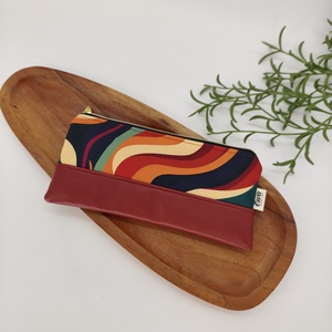 Mini cipzáros tároló - Retro hullámok, bordó textilbőr - táska & tok - neszesszer - Meska.hu