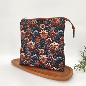 Bella utazó neszesszer / piperetáska barna, acélkék virágok, Táska & Tok, Neszesszer, Varrás, MESKA