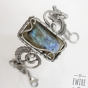 Kék labradorit orvosi fém karperec - ékszer - karkötő - karperec - Meska.hu