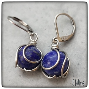 Lápisz lazuli fülbevaló, Orvosi fém fülbevaló - ékszer - fülbevaló - lógós kerek fülbevaló - Meska.hu