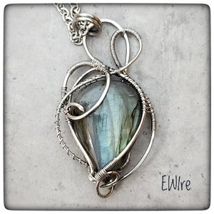 Labradorit medál orvosi acél drótékszer - ékszer - nyaklánc - medál - Meska.hu