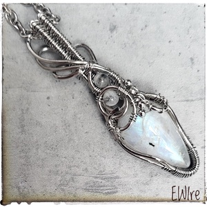 Szivárvány holdkő medál orvosi fém - ékszer - nyaklánc - medál - Meska.hu