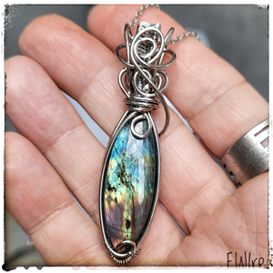 Színes labradorit orvosi fémben, labradorit ásvány medál, drótékszer, Ékszer, Nyaklánc, Medál, Ékszerkészítés, Fémmegmunkálás, MESKA