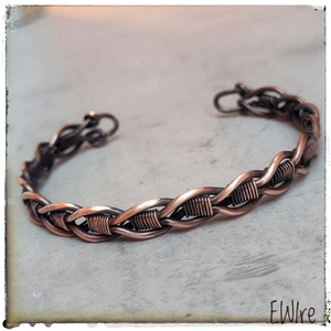 Fonott vörösréz karperec egyedi, kézműves drótékszer, réz ékszer - Meska.hu