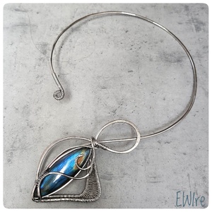 Design nyakék, labradorit nyaklánc, orvosi acél fantázia nyaklánc - ékszer - nyaklánc - statement nyaklánc - Meska.hu