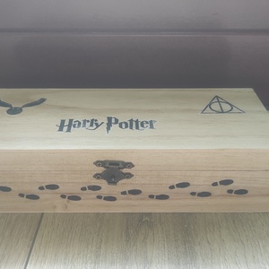 HARRY POTTER pálinkás üveg pohár készlet kézzel gravírozott, opcionálisan fa ajándék dobozzal  férfi ajándék - otthon & életmód - konyhafelszerelés, tálalás - tálalás - pálinkás poharak, szettek - Meska.hu