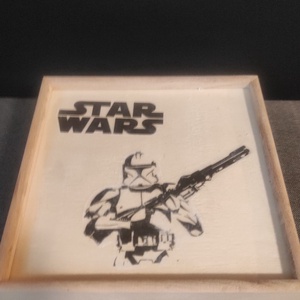 STAR WARS pálinkás üveg pohár készlet, opcionálisan fa díszdobozzal, kézzel gravírozott férfi ajándék, bögre - otthon & életmód - konyhafelszerelés, tálalás - tálalás - pálinkás poharak, szettek - Meska.hu