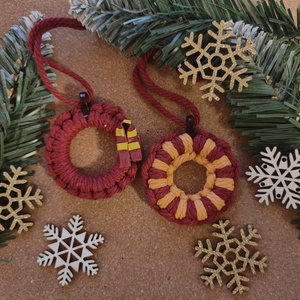 Harry Potter Stílusú makramé karácsonyfadísz - Meska.hu