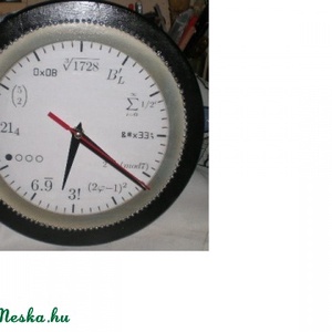 Fali óra matematika tudoroknak -  - Meska.hu