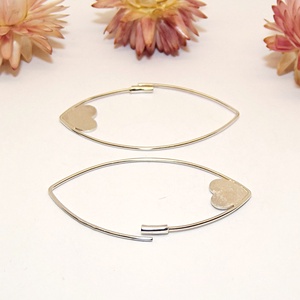 Matt szív, ezüst fülbevaló (EF.042) - ékszer - fülbevaló - lógó fülbevaló - Meska.hu