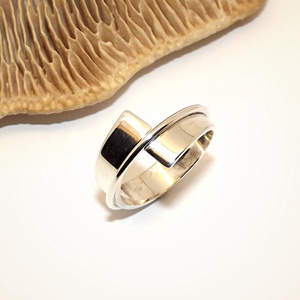 Csavart, huzallal, fényes, női ezüst gyűrű, 59-es méret (VCSA.15), Ékszer, Gyűrű, Statement gyűrű, Ékszerkészítés, Ötvös, MESKA