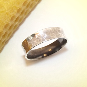 Homorú karikagyűrű, kalapált, női ezüst gyűrű, 58-as méret (VHO.05), Ékszer, Gyűrű, Statement gyűrű, Ékszerkészítés, Ötvös, MESKA
