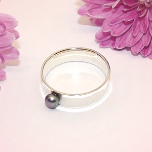 Homorú, szürke igazgyöngyös, női ezüst gyűrű, 61-es méret (VHO.12) - ékszer - gyűrű - statement gyűrű - Meska.hu