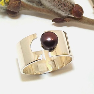 Széles karika szürke igazgyönggyel, női ezüst gyűrű, állítható (VSZÉ.26) - ékszer - gyűrű - gyöngyös gyűrű - Meska.hu