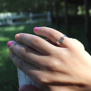 Női vagy férfi karikagyűrű, kalapált, ezüst, 55-ös méret (EGY.044) - ékszer - gyűrű - kerek gyűrű - Meska.hu