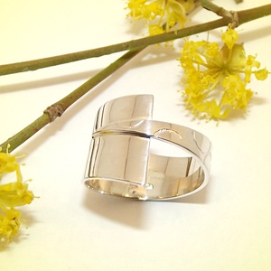 Keskenyedő, női ezüst gyűrű körökkel, 55-ös méret (VKE.06), Ékszer, Gyűrű, Kerek gyűrű, Ékszerkészítés, Ötvös, MESKA