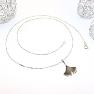 Ginkgo biloba, antikolt, női ezüst nyaklánc, 50 cm (EGK.03) - ékszer - nyaklánc - medálos nyaklánc - Meska.hu