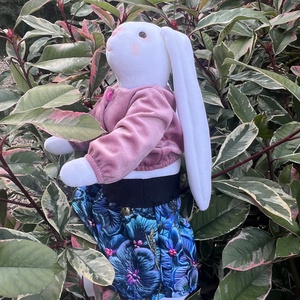 Nyuszi lány - Meska.hu