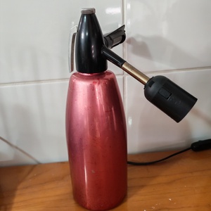 Retró szódás szifon lámpa , Otthon & Életmód, Lámpa, Asztali lámpa, Újrahasznosított alapanyagból készült termékek, MESKA