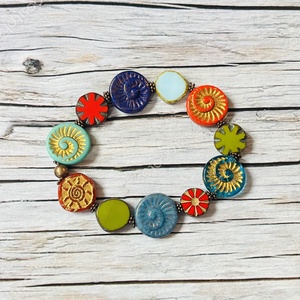 Hippi szerelem karkötő - ékszer - karkötő - gyöngyös karkötő - Meska.hu