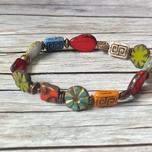 Provence-i romantika karkötő - ékszer - karkötő - gyöngyös karkötő - Meska.hu