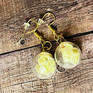 Citrom saláta fülbevaló - ékszer - fülbevaló - lógó fülbevaló - Meska.hu