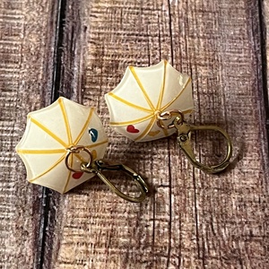 Szerelem az esőben fülbevaló, Ékszer, Fülbevaló, Lógó fülbevaló, Ékszerkészítés, Gyöngyfűzés, gyöngyhímzés, MESKA