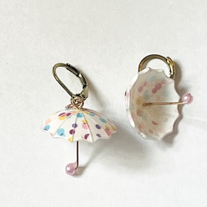 Pöttyök az esőben fülbevaló, Ékszer, Fülbevaló, Lógó fülbevaló, Ékszerkészítés, Gyöngyfűzés, gyöngyhímzés, MESKA