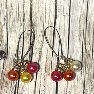 Karácsonyi varázs fülbevaló, Ékszer, Fülbevaló, Lógó fülbevaló, Ékszerkészítés, Gyöngyfűzés, gyöngyhímzés, MESKA