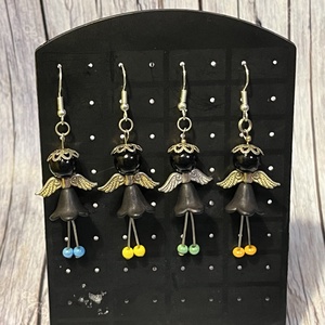 Fekete angyalka színesben fülbevalók, Ékszer, Fülbevaló, Csillár fülbevaló, Ékszerkészítés, MESKA