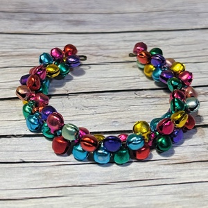 Farsangi csengő-bongó karkötő -  - Meska.hu