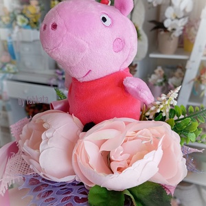 Peppa ovis ballagási csokor ajándék plüss  - otthon & életmód - virágdekoráció - virágok - virágcsokor - Meska.hu